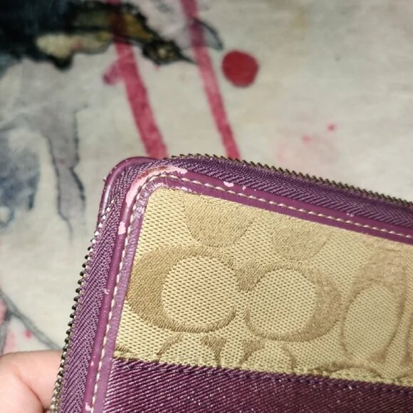 Coach tan and purple canvas wallet - Picture 6 of 8